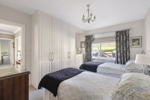 Photo 28- click for photo gallery